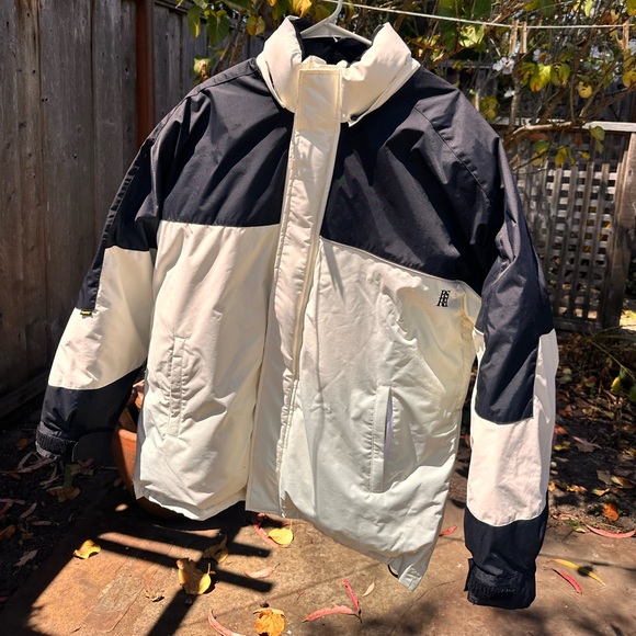 Bsrabbit snowboard jacket missing hood xxl